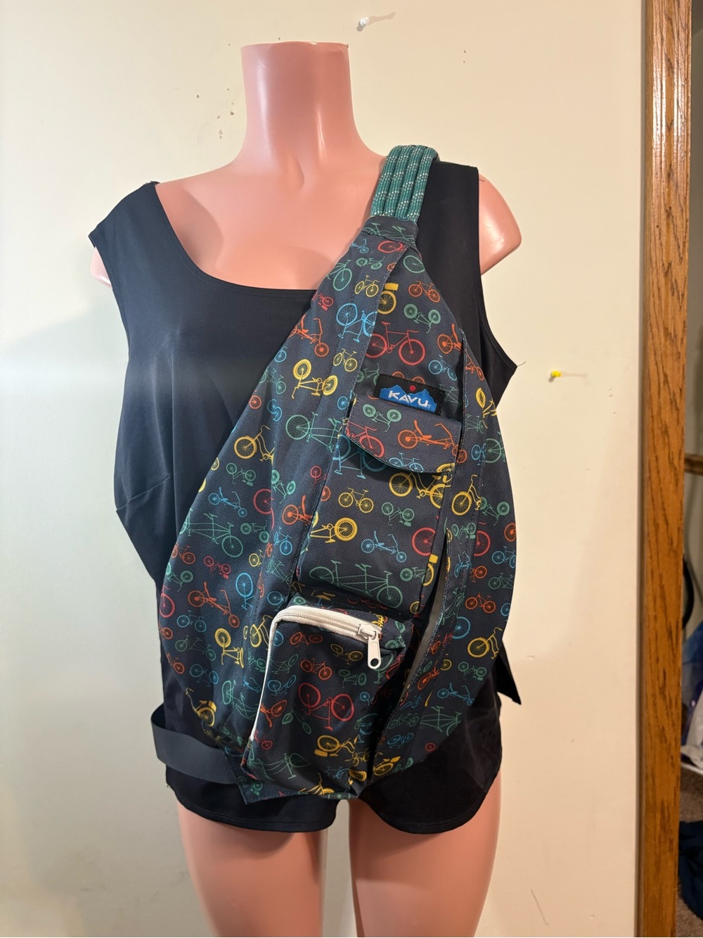KAVU Rope Sling‎ Bag crossbody bicycle print w/ pockets zip closure multi color